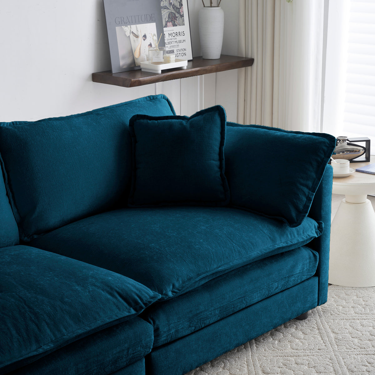 Divano 2 Posti Chenille Blu con 4 Cuscini