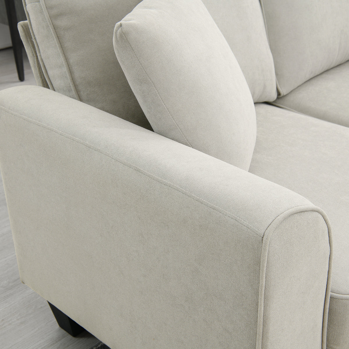 Divano UrbanoLuxe 7 Posti Elegante