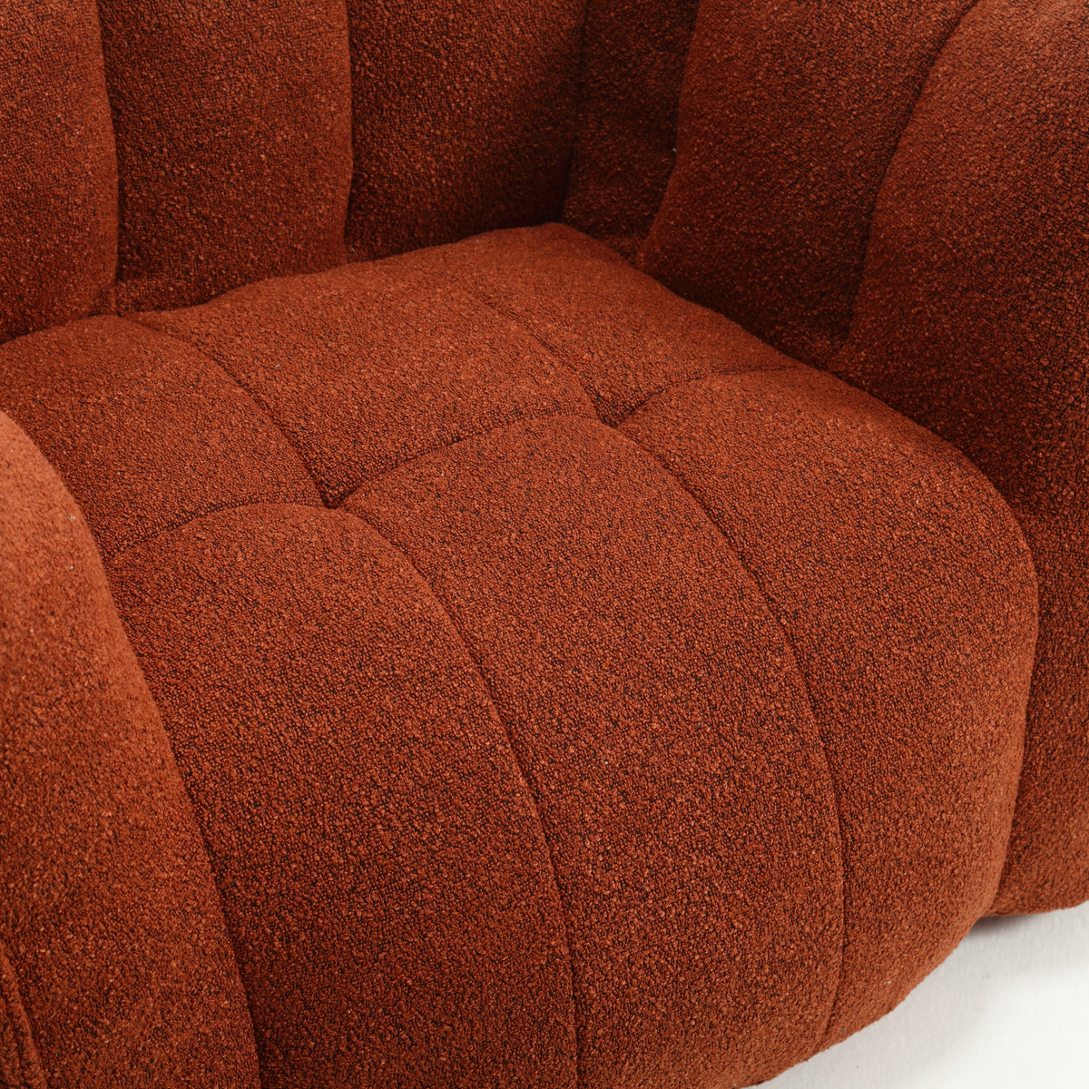 Cushy Square: Poltrona e Poggiapiedi in Schiuma Lusso