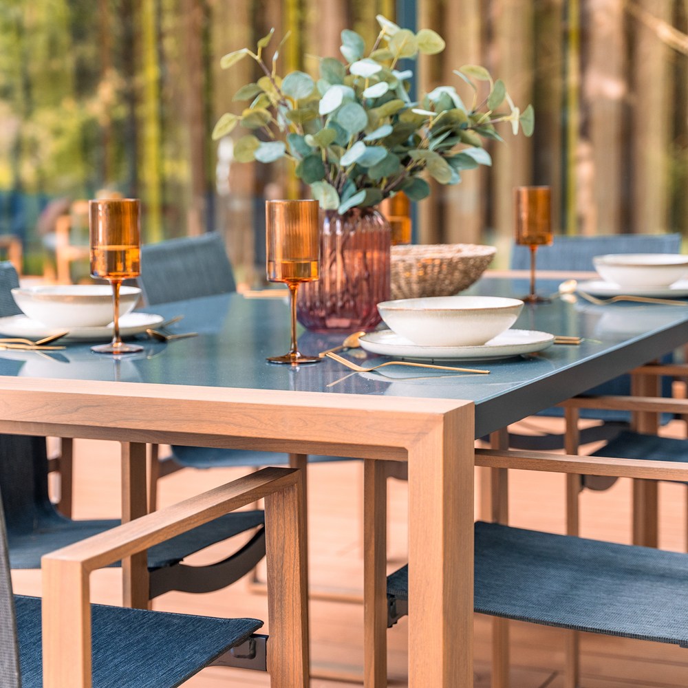 Set Pranzo da Giardino 8 Posti – Alluminio/Vetro Antracite 220x100 cm